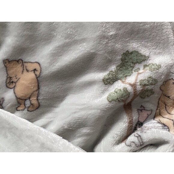 Pooh Bear Collection Winnie The Pooh Piglet Throw Blanket 50” X 70” NEW - Picture 7 of 14
